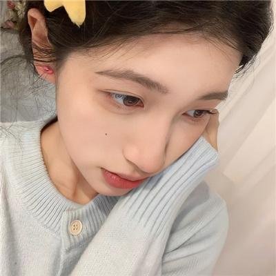 裸体门廊
